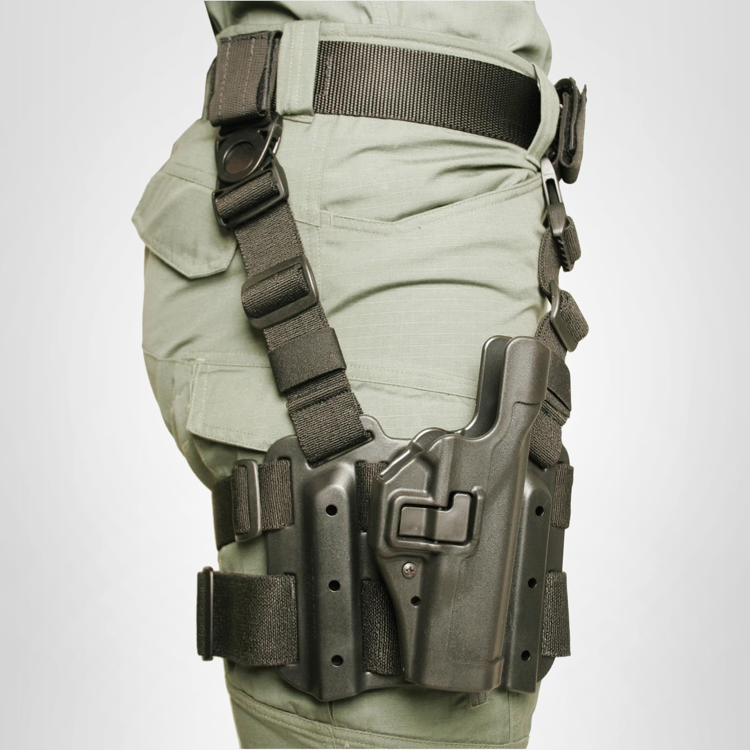Amazon.com : BLACKHAWK Serpa Level 2 Tactical Black Holster, Size